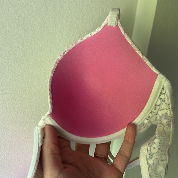 Pink by Victoria’s Secret T-Shirt Bra - Picture 5 of 5